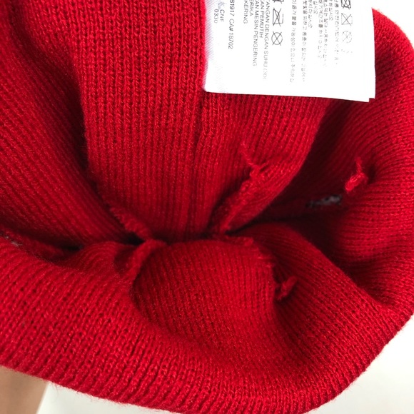 Beanie hat red for youth boy - Picture 8 of 10